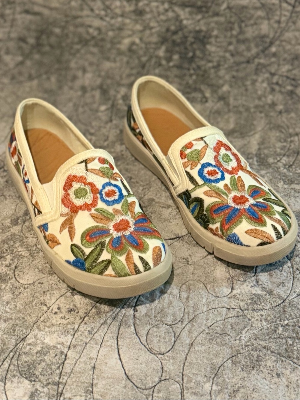 BareTraps Cream White Slip-On with Multicolor Floral Embroidery